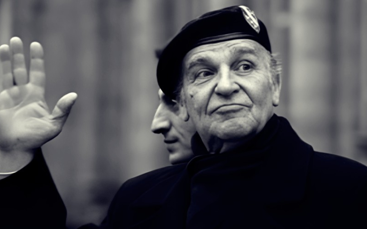 SEZAİ KARAKOÇ VE ALİYA İZZETBEGOVİÇ’İN MEDENİYET DÜŞÜNCELERİNE MUKAYESELİ BİR YAKLAŞIM