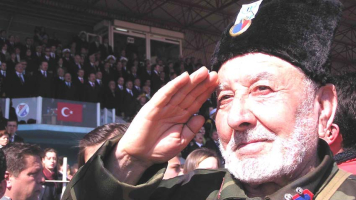 HER İNSAN BİR ÇANAKKALE