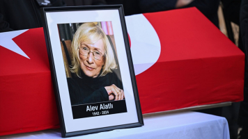 ALEV ALATLI’DAN TÜM TÜRK ÇOCUKLARINA
